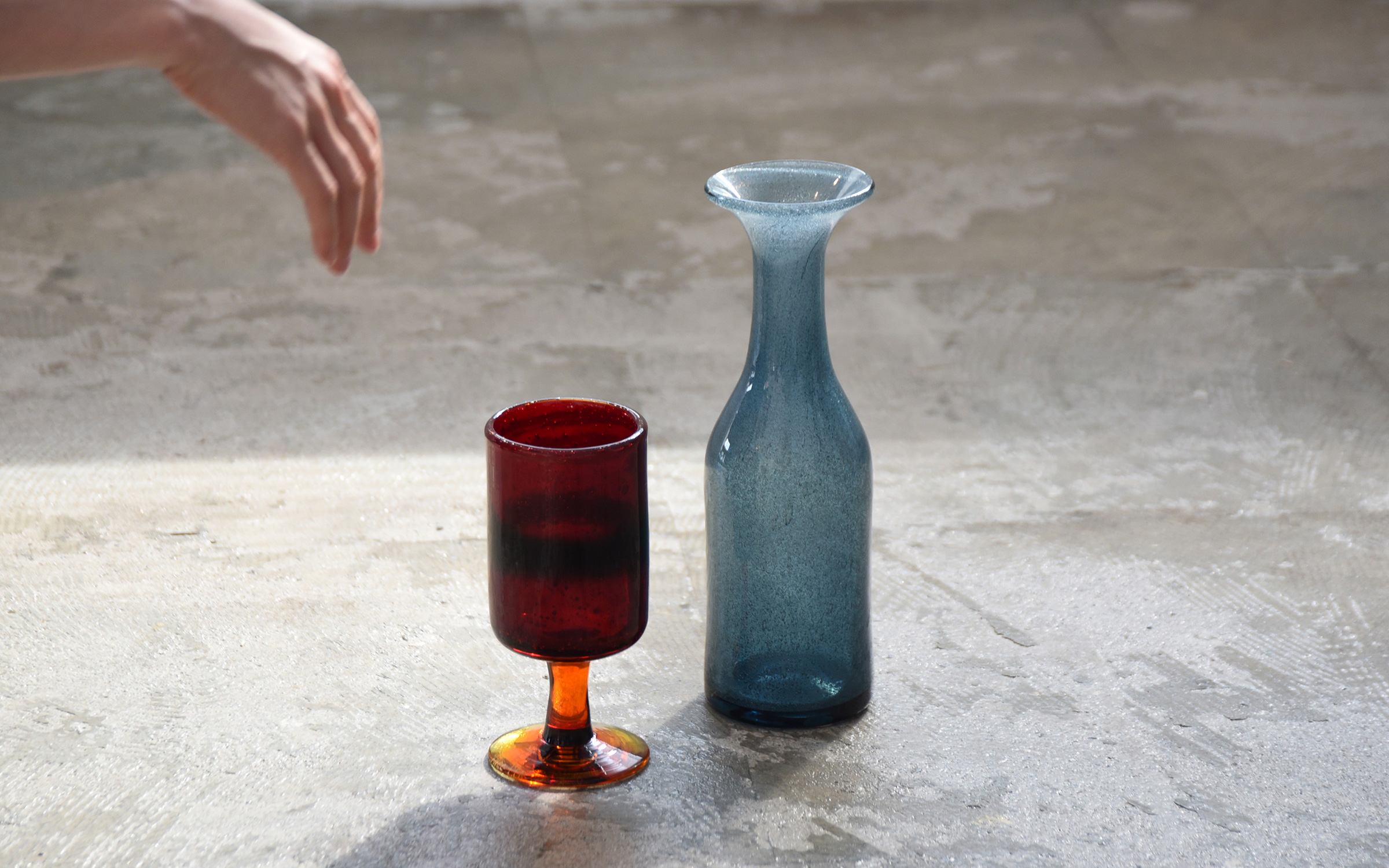 Erik Hoglund Carborundum Grayish Blue Vase | ihallande