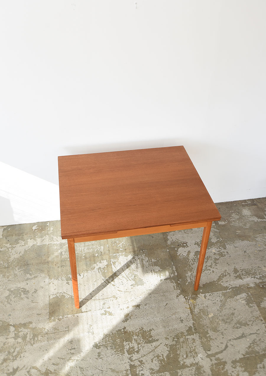 Swedish Dining Table in Teak and Beech W900
