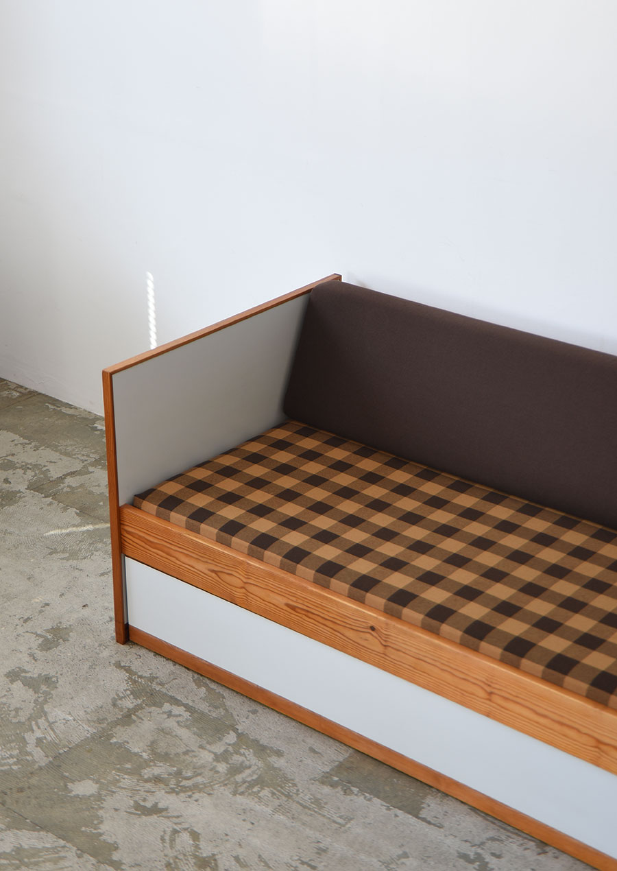 Swedish DayBed in Pine 1970s