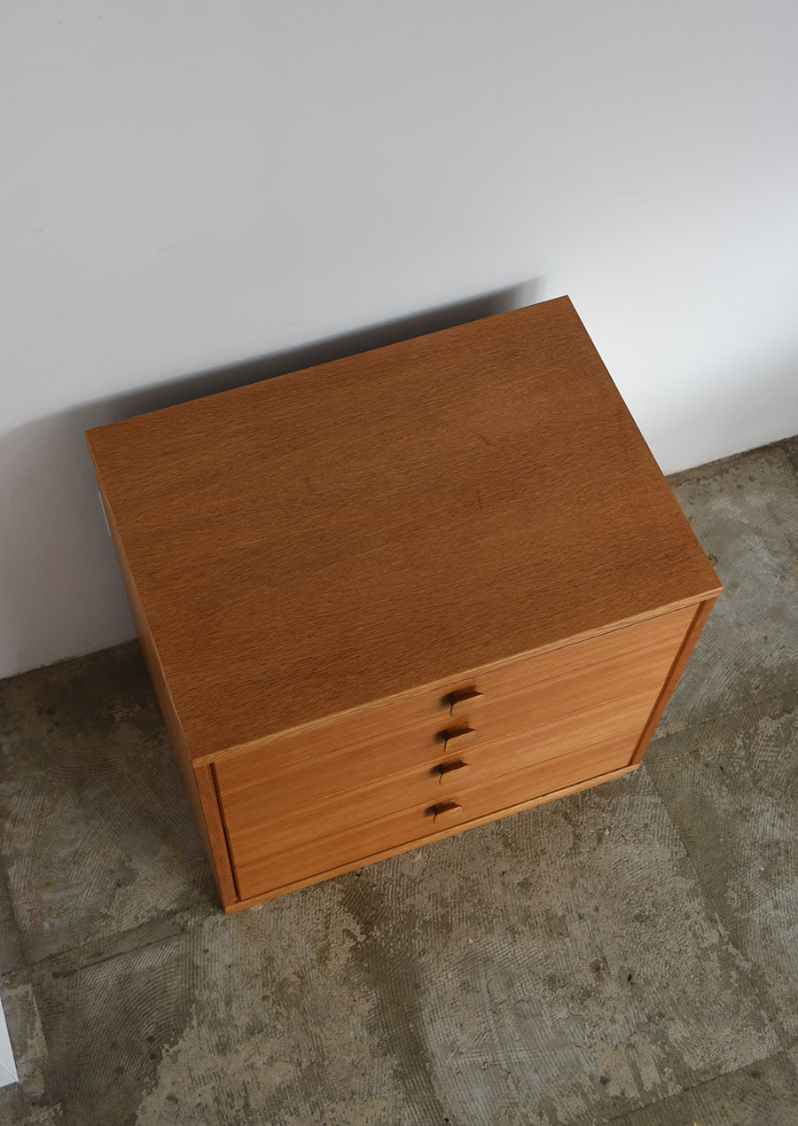 Small Chest in Oak / Ulferts 1960s スウェーデン オーク チェスト
