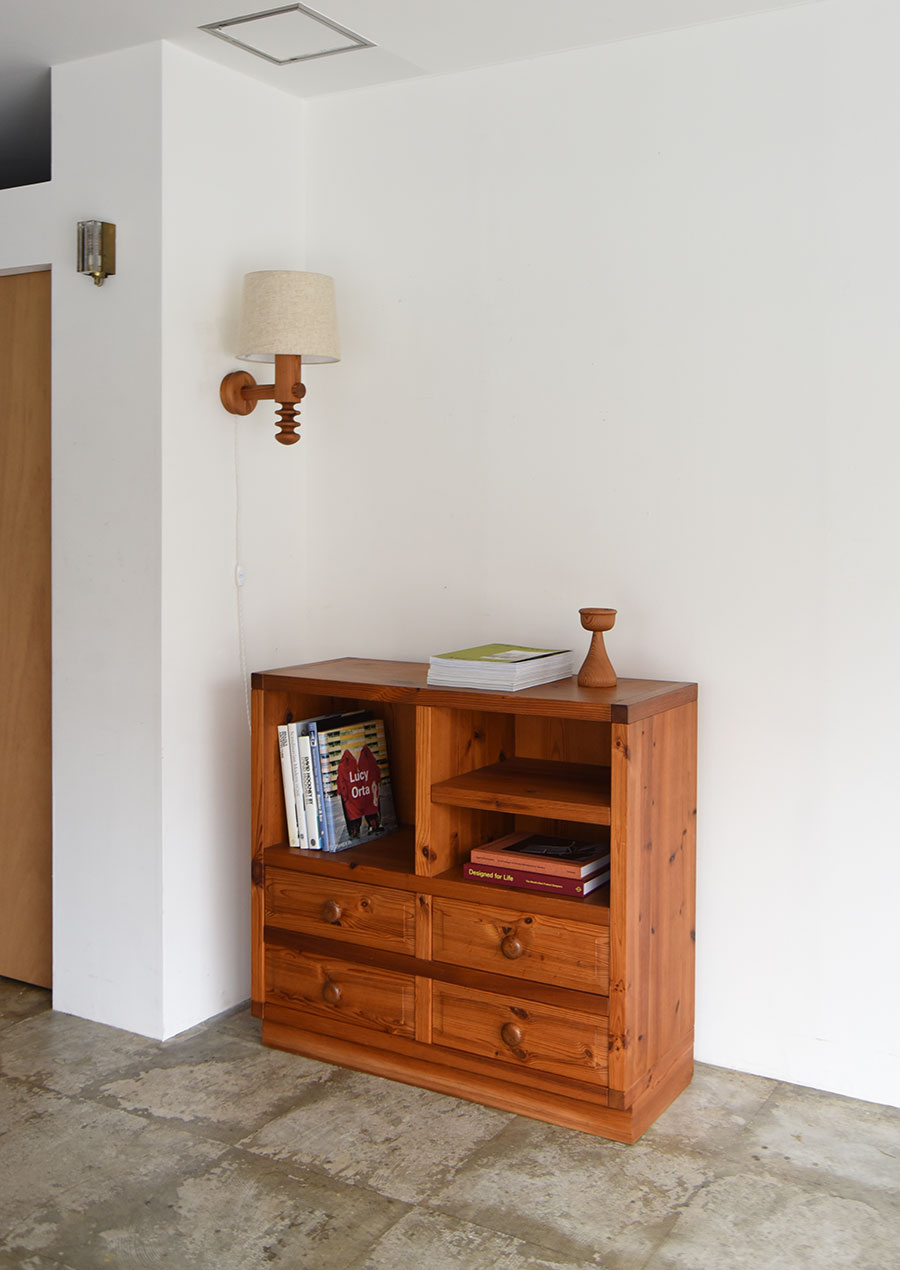 Cabinet in Solid Pine 1970s