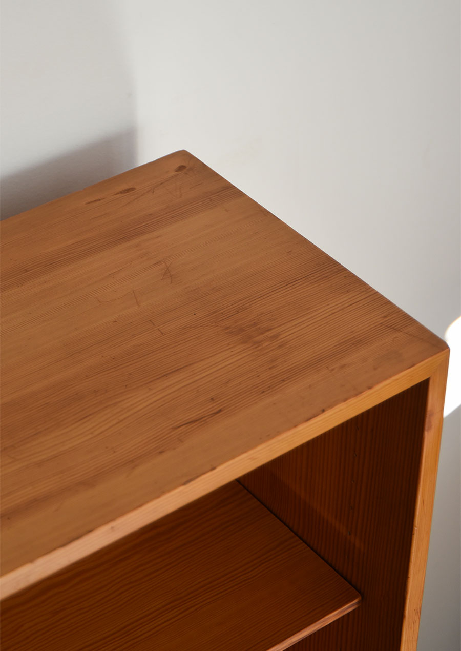 Borge Mogensen ボーエ・モーエンセン “Svensk Fur” Book Shelf in Pine