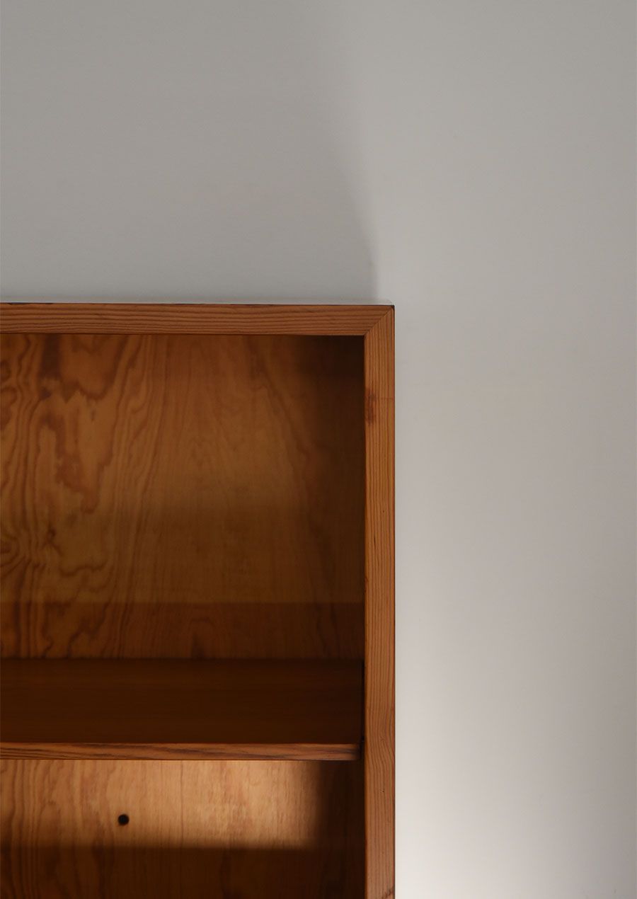 Borge Mogensen ボーエ・モーエンセン “Svensk Fur” Book Shelf in Pine
