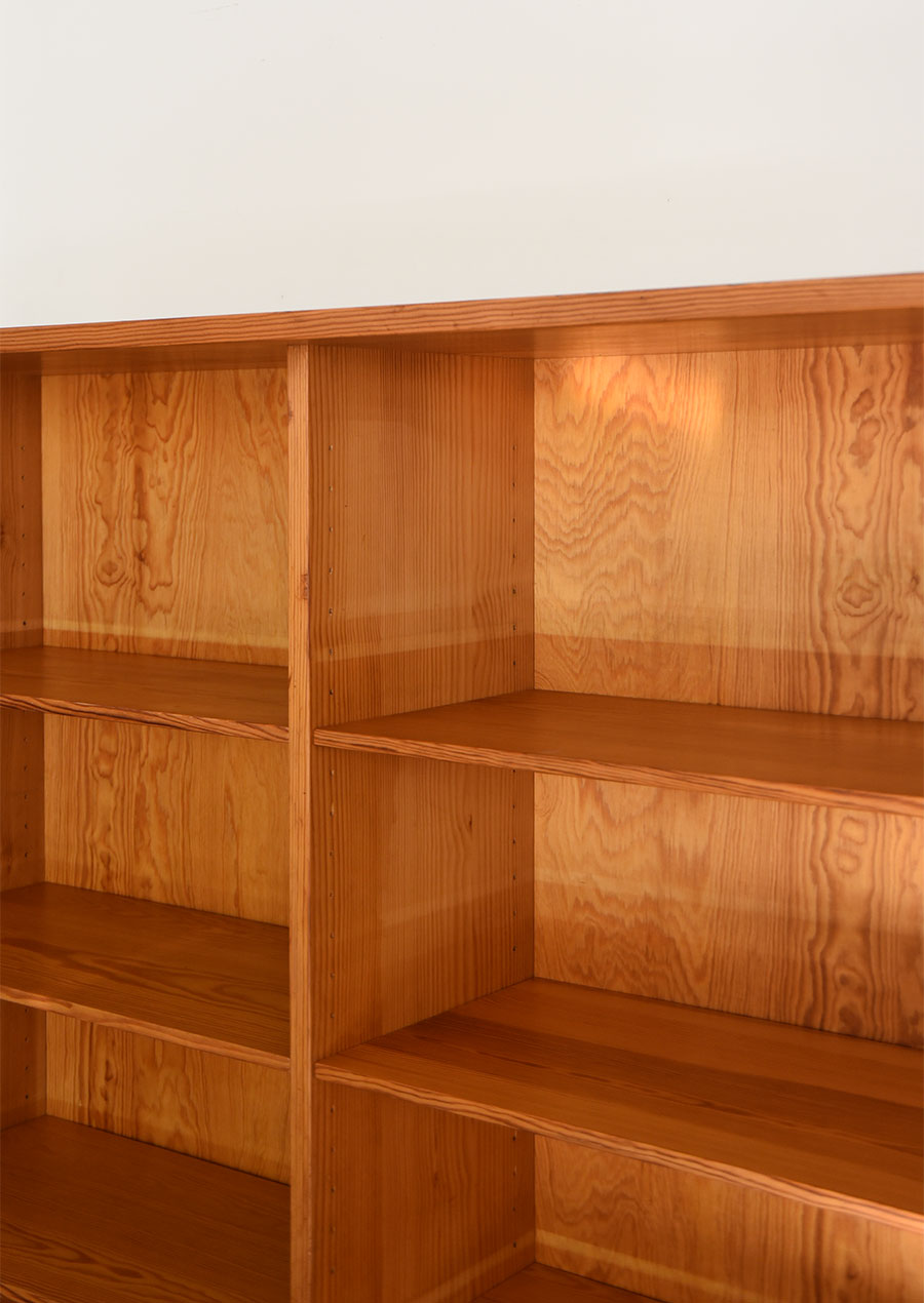 Borge Mogensen ボーエ・モーエンセン “Svensk Fur” Book Shelf in Pine