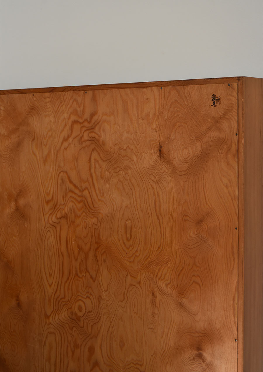 Borge Mogensen ボーエ・モーエンセン “Svensk Fur” Book Shelf in Pine