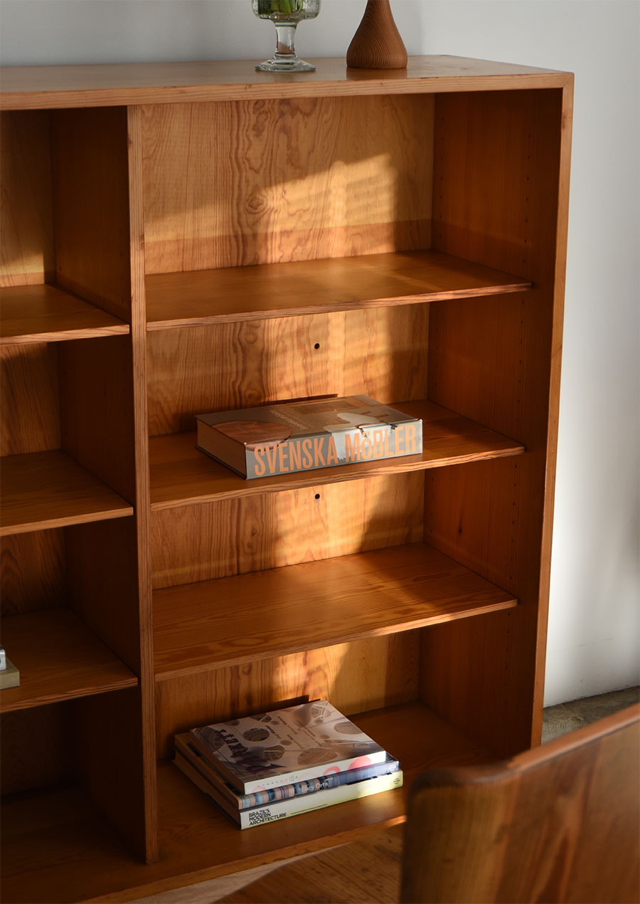 Borge Mogensen ボーエ・モーエンセン “Svensk Fur” Book Shelf in Pine