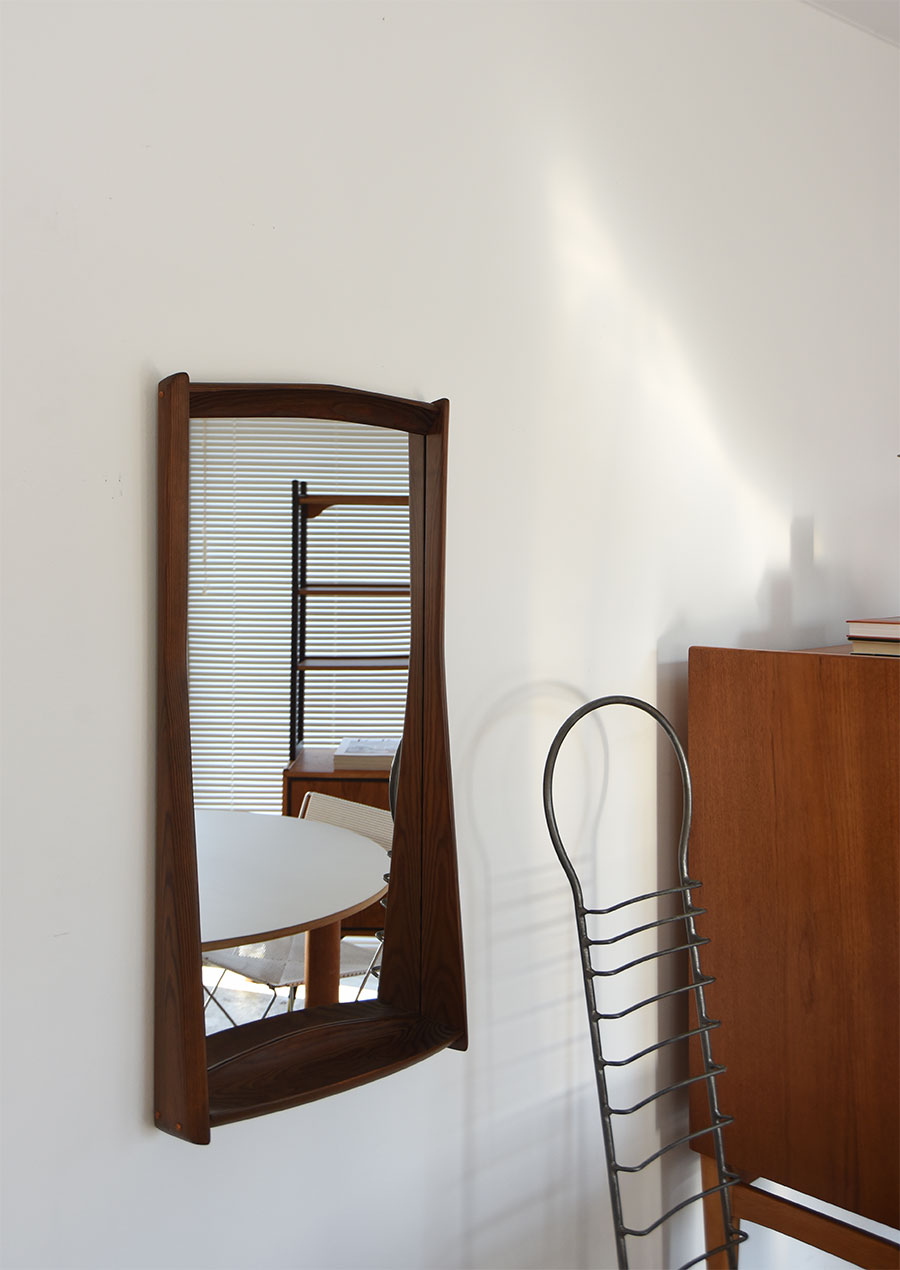 Wall Mirror in Dark Pine 1940s パイン材 ミラー