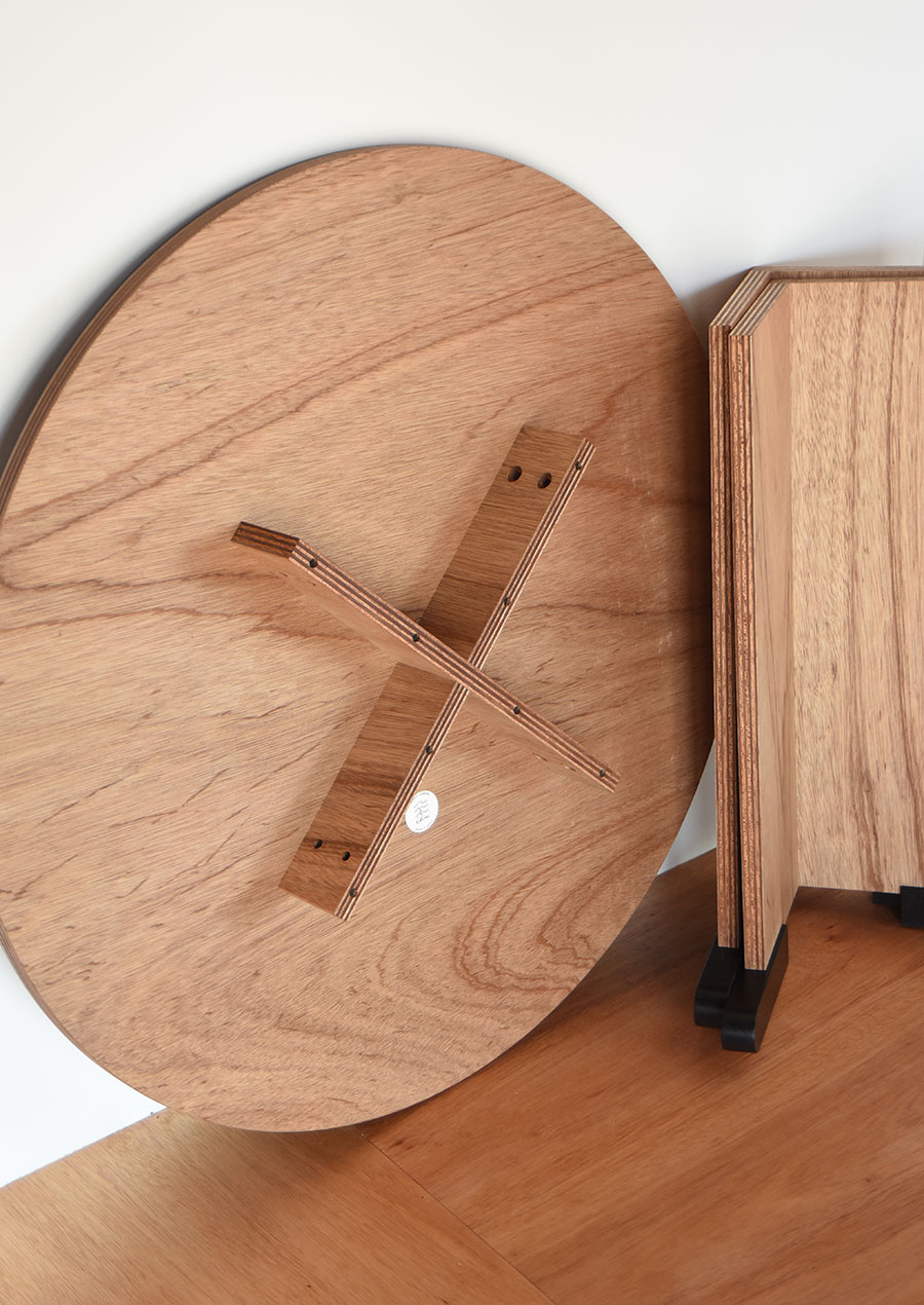 Lauan Round Table for éhn