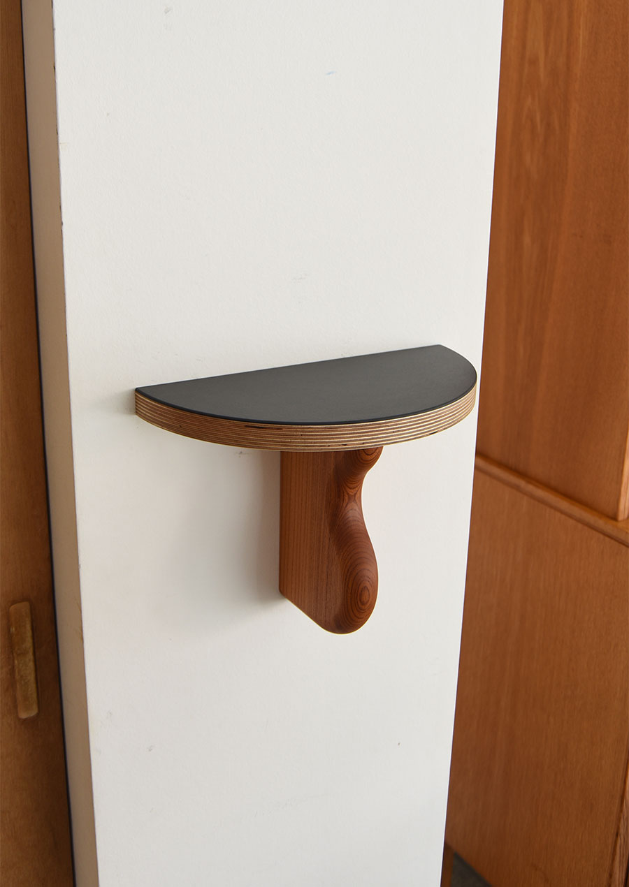 Linoleum Mini Wall Shelf in Keyaki / Wavy