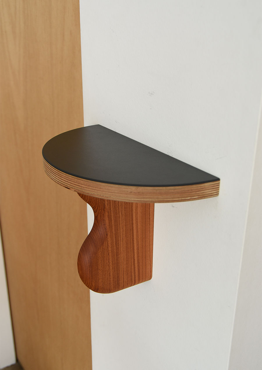 Linoleum Mini Wall Shelf in Keyaki / Wavy