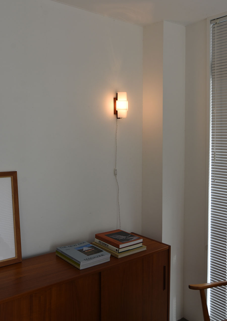 Wall Lamp in Teak and Acrylic 1960s
