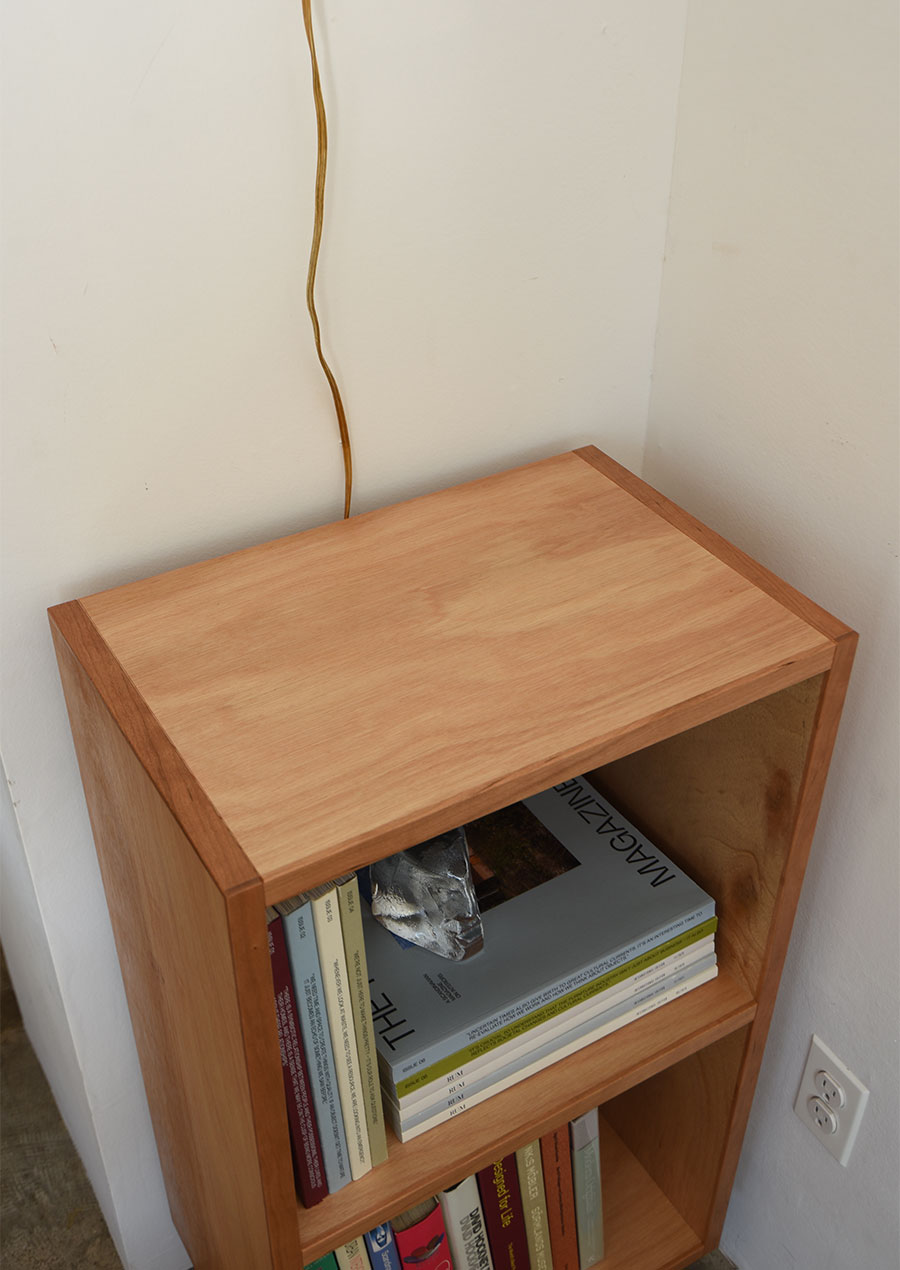 Mini Book Shelf in Lauan and Black Cherry