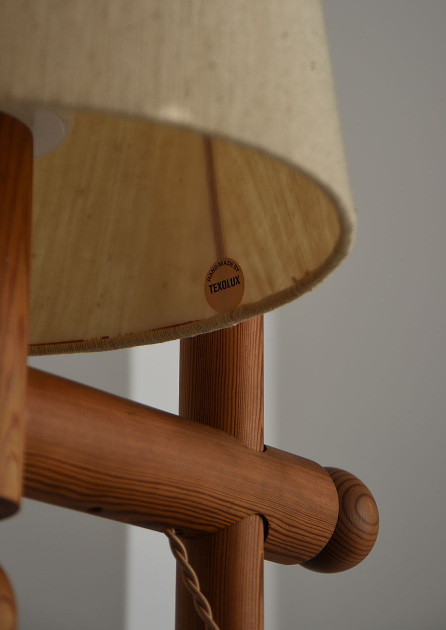 Uno Kristiansson Table Lamp in Pine 1970s / LUXUS