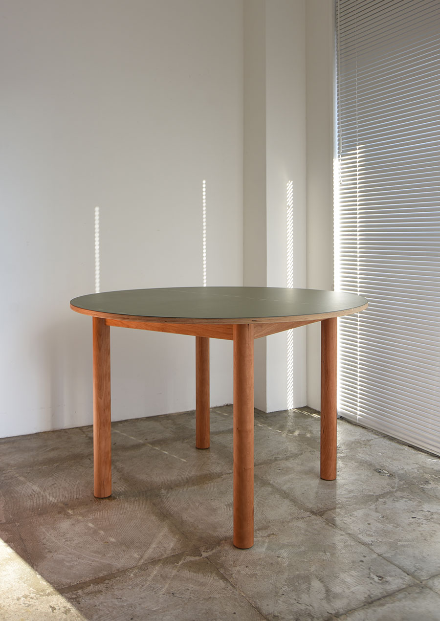 Olive Round Dining Table Regular 1100