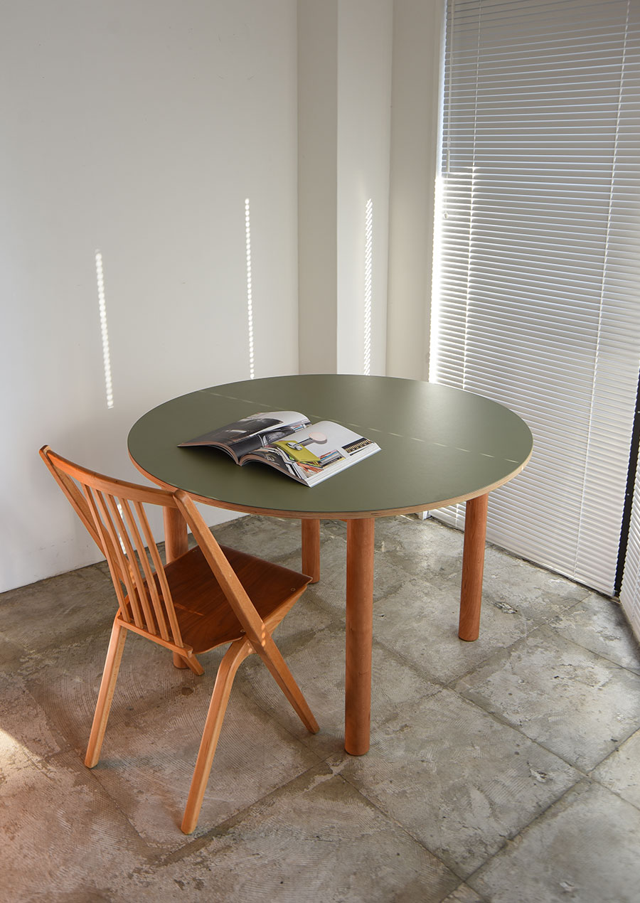 Olive Round Dining Table Regular 1100