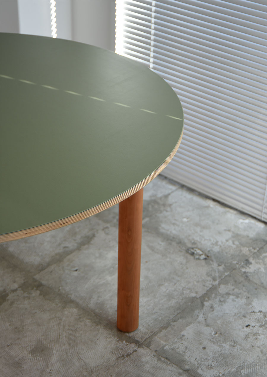 Olive Round Dining Table Regular 1100