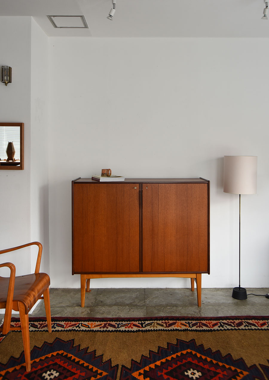 Side Board in Teak and Beech W1195